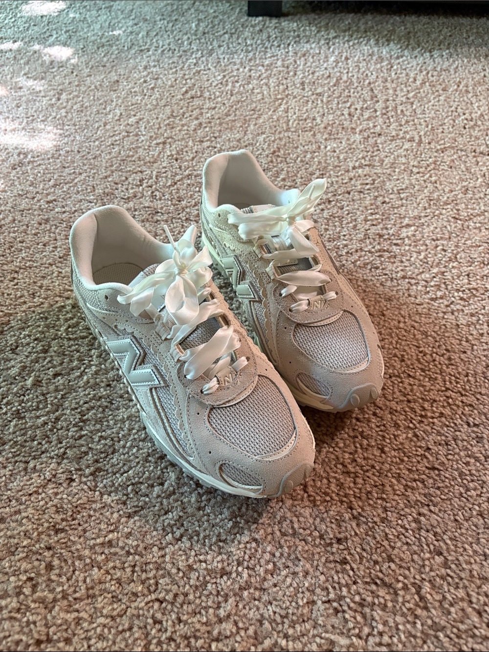 new balance 204L